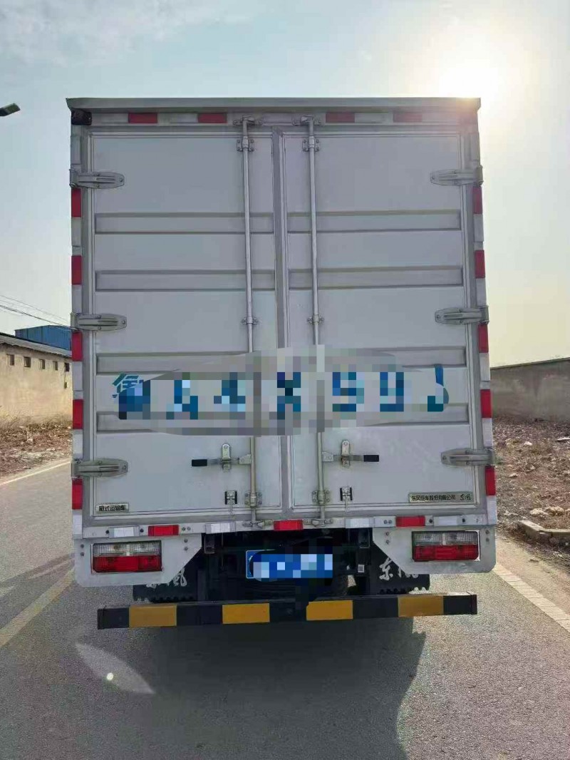 承德25年东风多利卡9