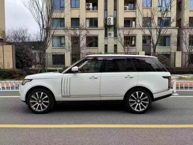 衢州14年路虎揽胜行政7