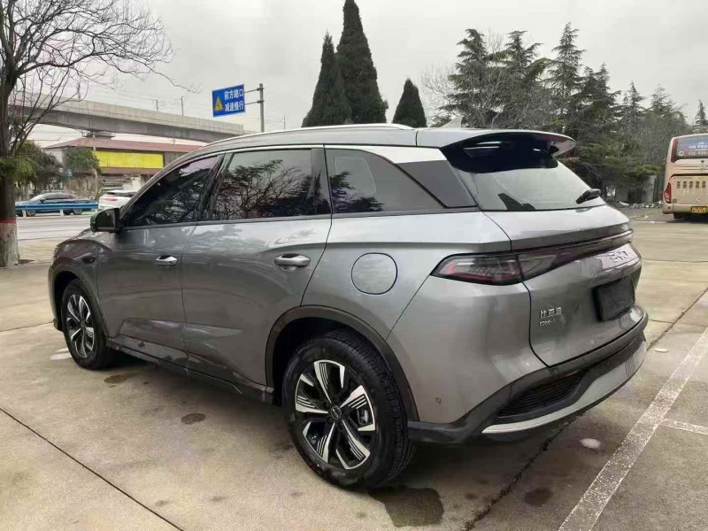 東營25年比亞迪海豹8