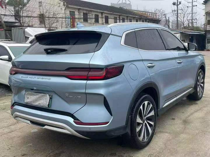 张家界24年比亚迪宋8