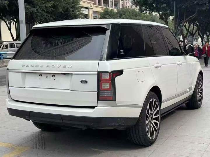 重庆17年路虎揽胜行政8