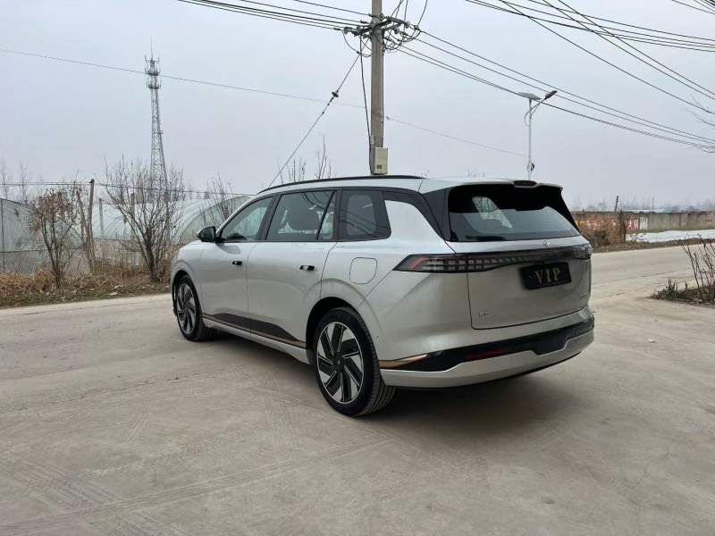 徐州25年东风奕派3