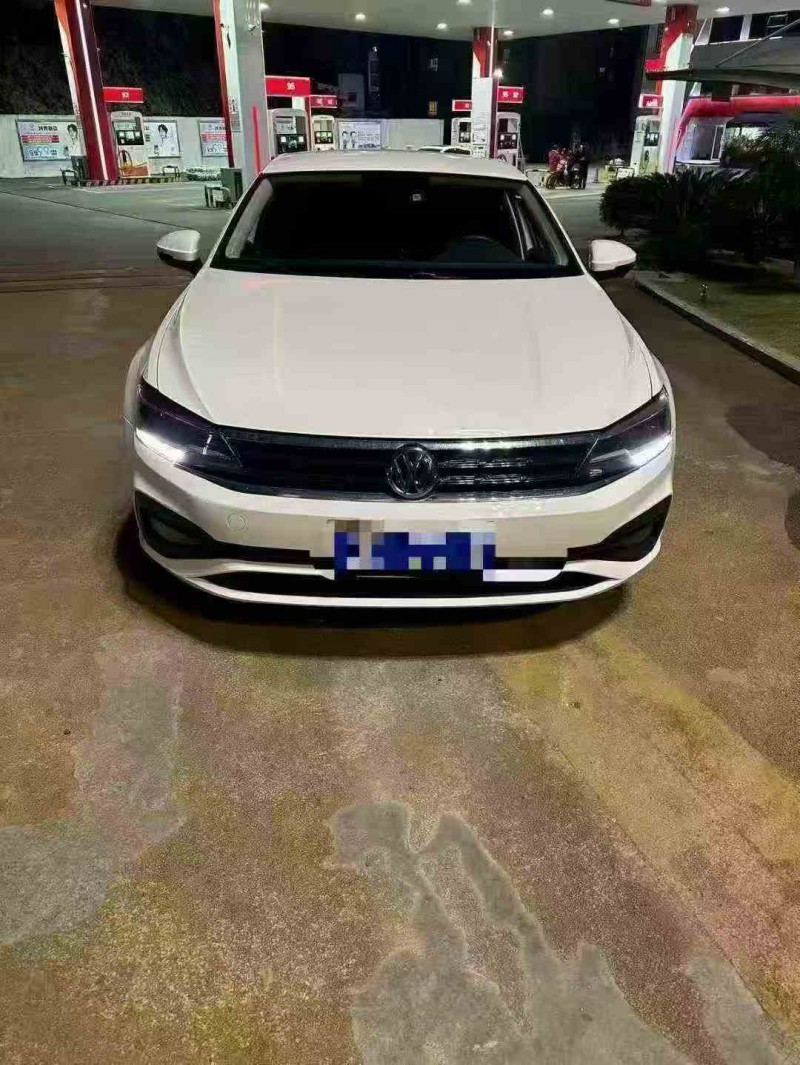 安順22年大眾凌渡1