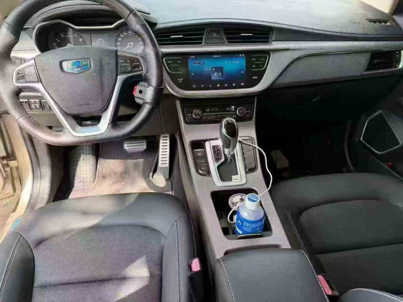 湛江18年吉利帝豪5