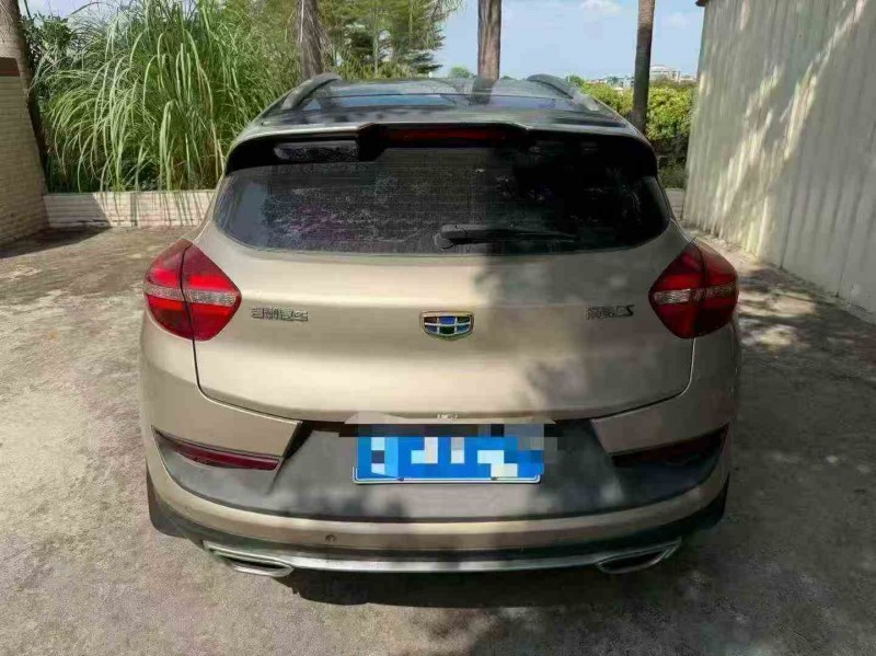 湛江18年吉利帝豪8