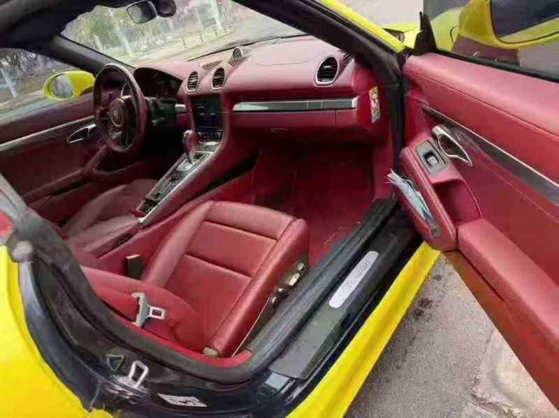 宜昌19年保时捷7184