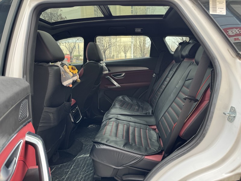 濟寧22年奇瑞捷途6