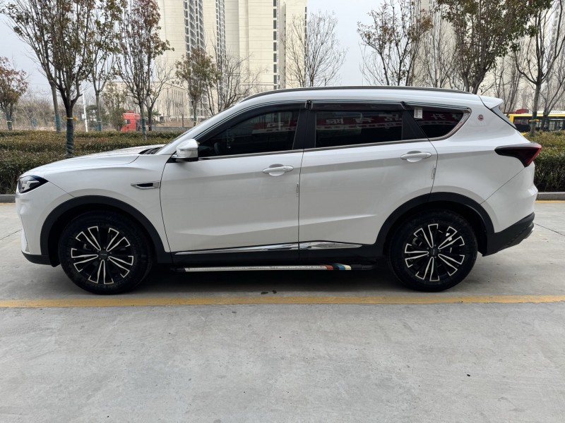 濟寧22年奇瑞捷途8