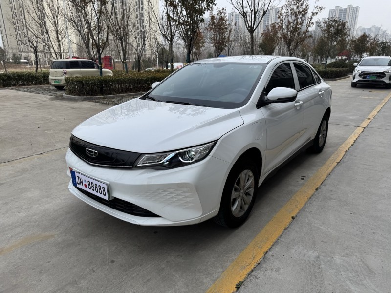 濟寧23年吉利帝豪2