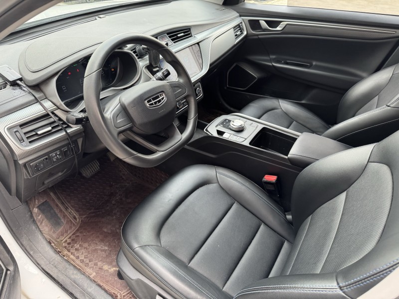 濟寧23年吉利帝豪4