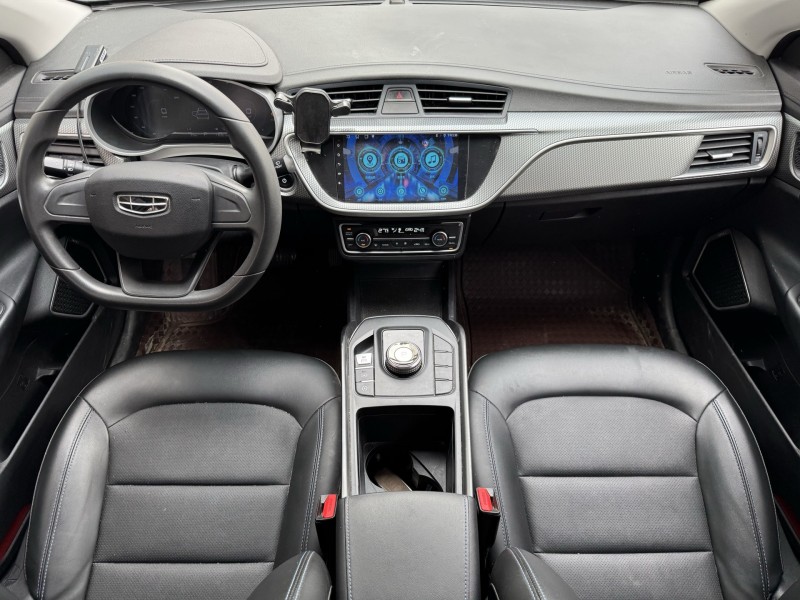 濟寧23年吉利帝豪5