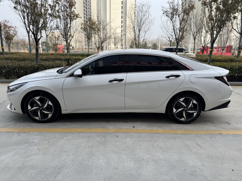 濟寧22年現代伊蘭特8