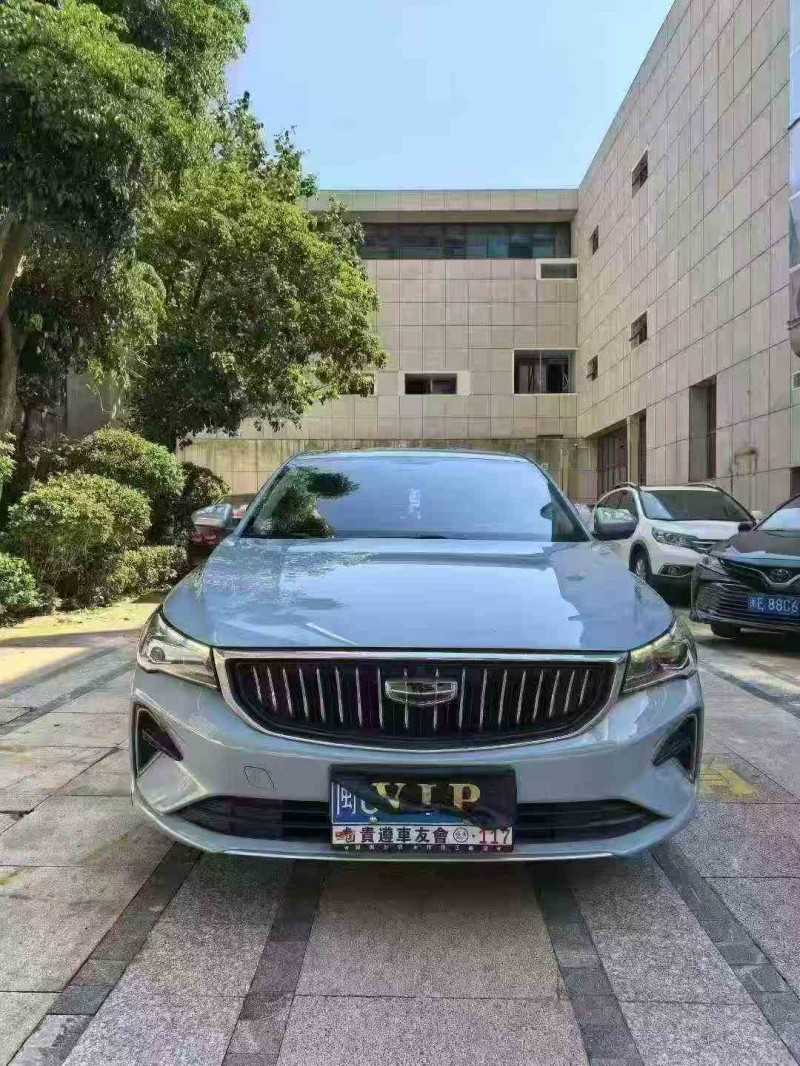 南平23年吉利帝豪1