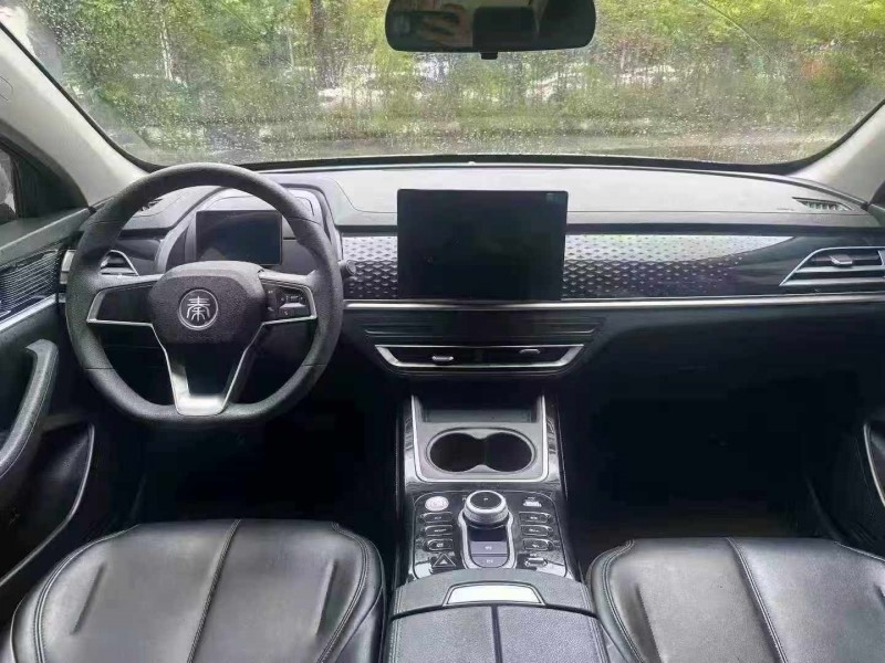 河源23年比亚迪秦4