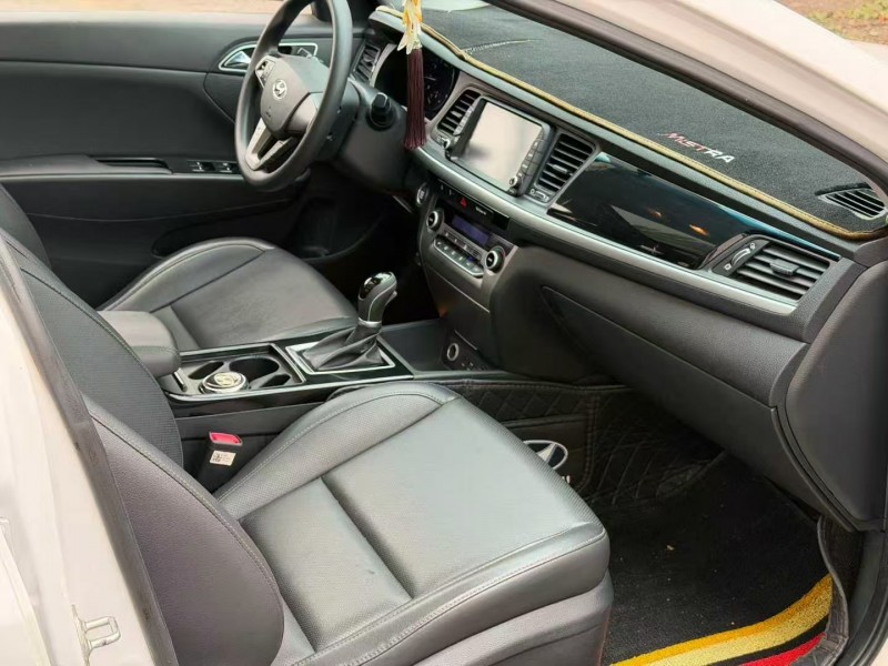 菏泽19年现代名图4