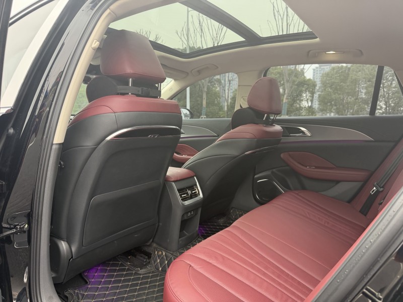 岳阳24年红旗H55