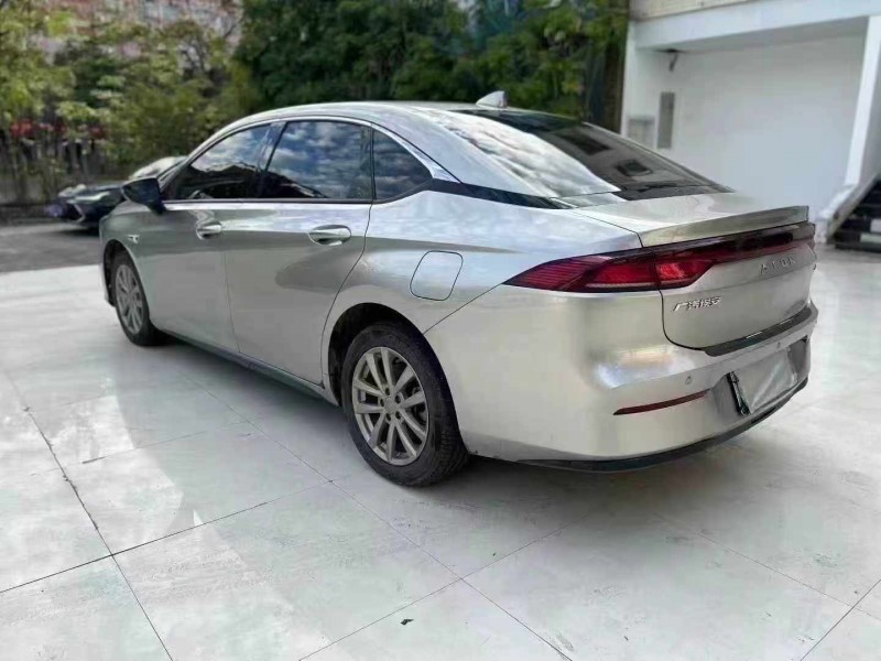 河源24年传祺埃安S8