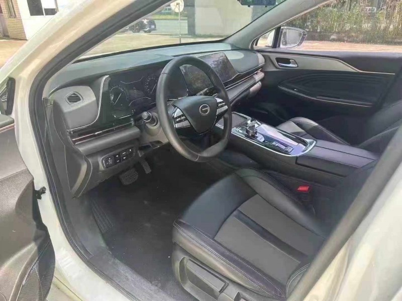 河源23年传祺埃安S4