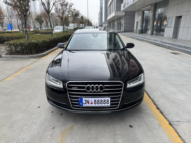 濟寧18年奧迪A8L1