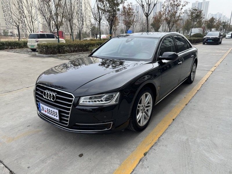 濟寧18年奧迪A8L2