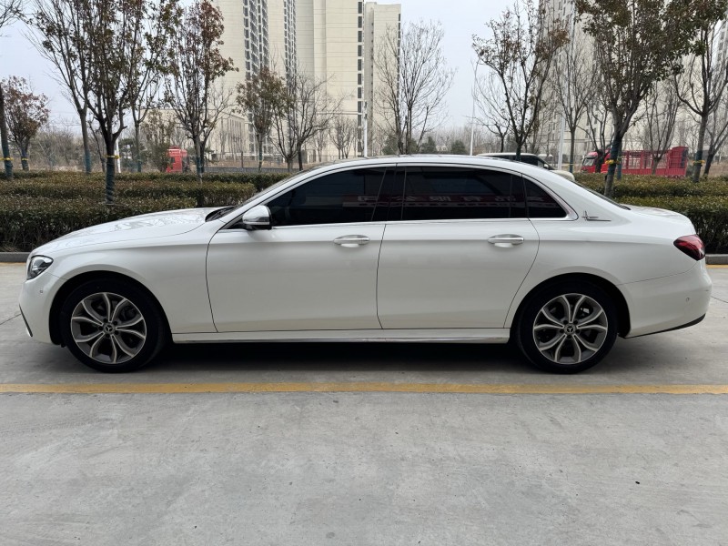济宁22年奔驰E7
