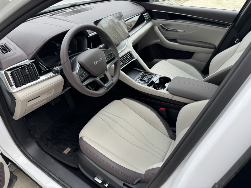 济宁24年比亚迪宋4