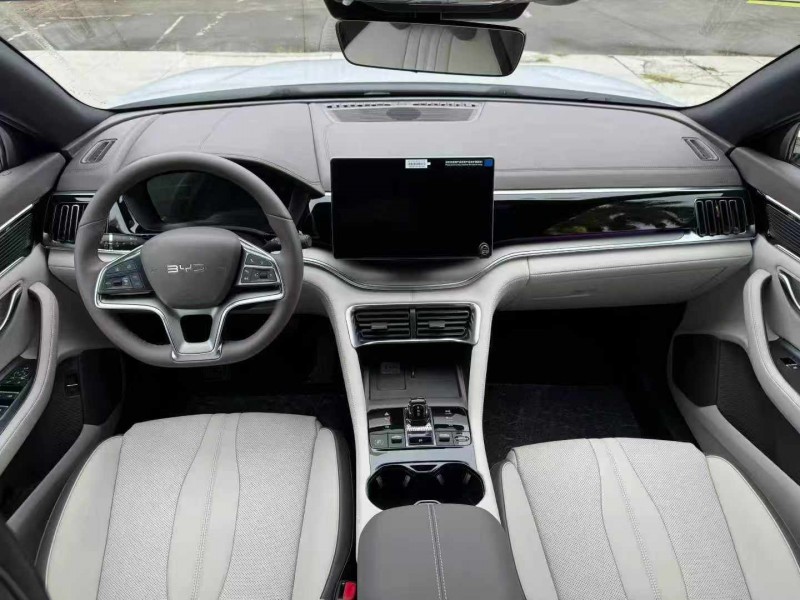 惠州25年比亚迪宋4