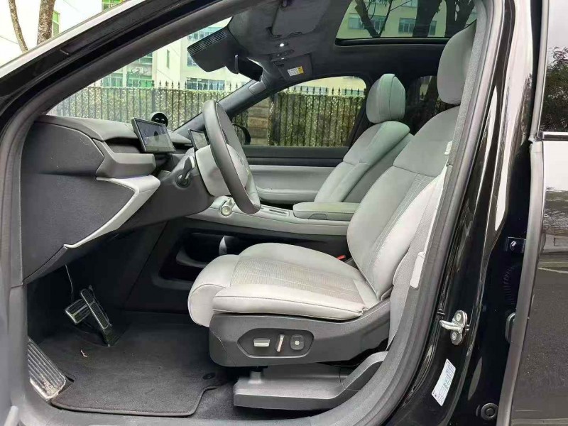 广州25年蔚来ES85