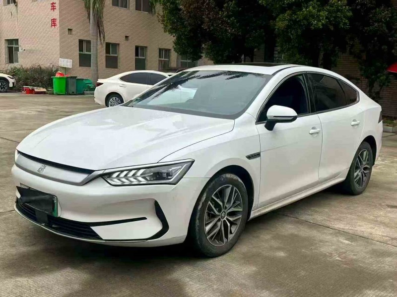 南平23年比亚迪秦3