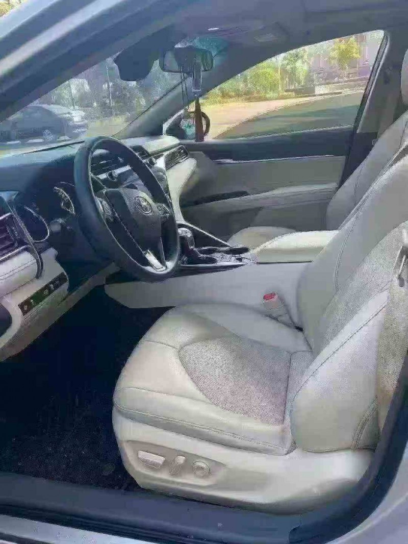 泉州20年丰田凯美瑞6