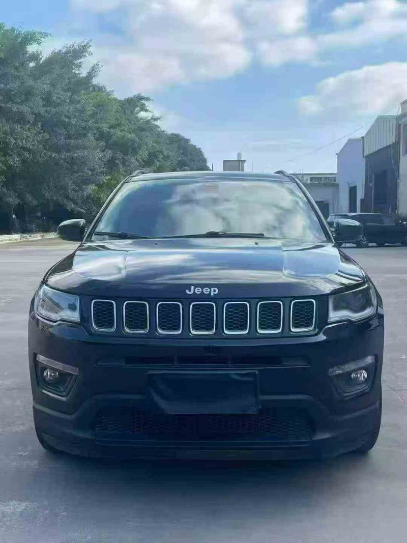 三明19年Jeep指南者1