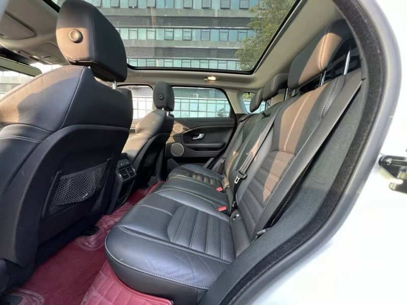 东莞18年路虎极光5