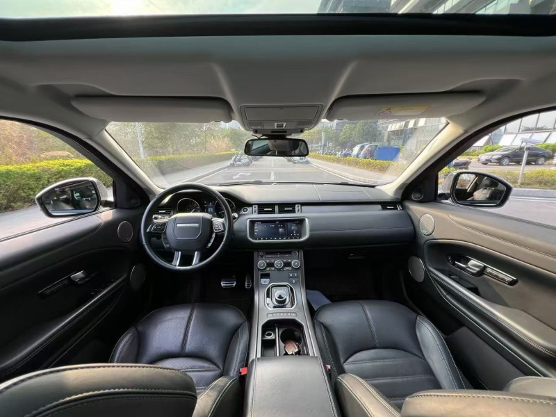 东莞18年路虎极光6