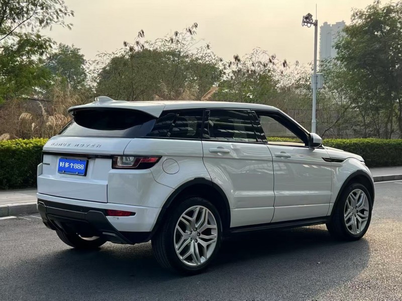 东莞18年路虎极光8