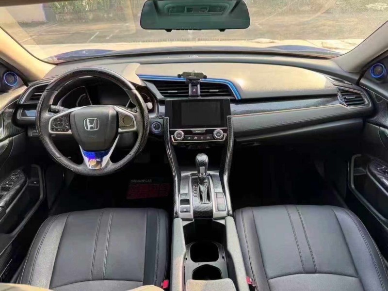 河源18年本田思域5