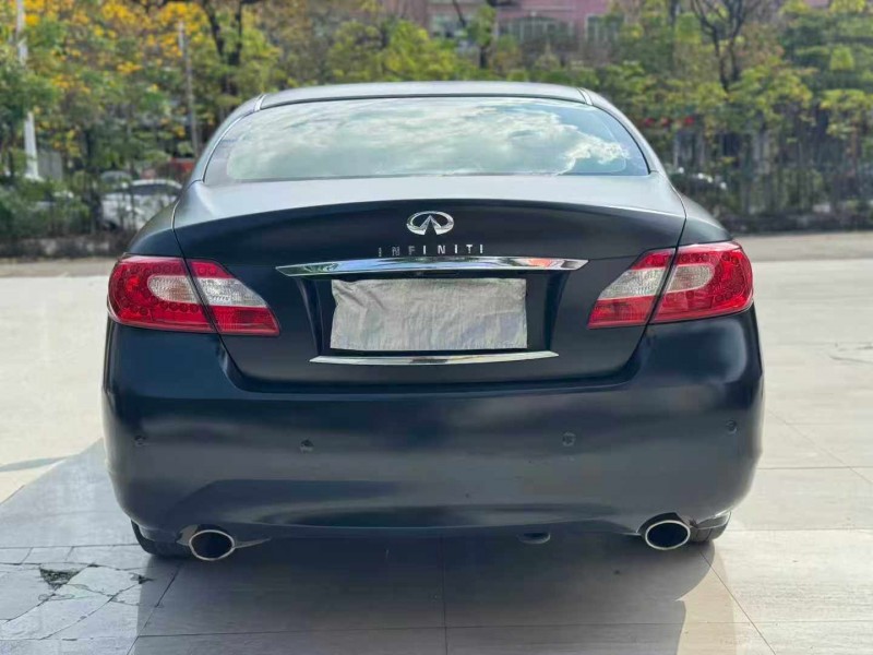 河源13年英菲尼迪Q709