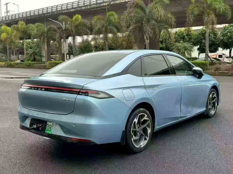 厦门24年传祺埃安S9