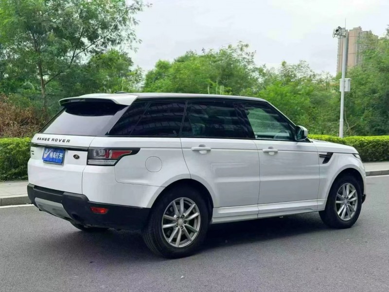 东莞14年路虎揽胜8