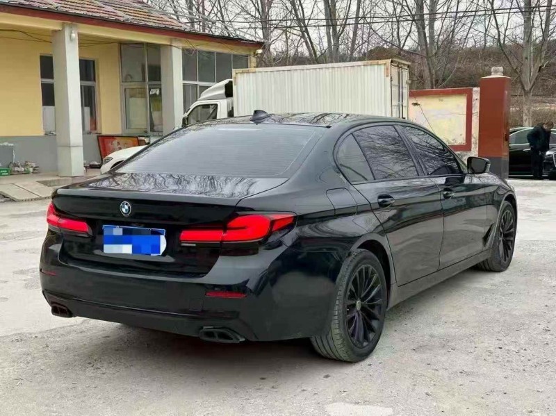 淄博21年宝马5系7