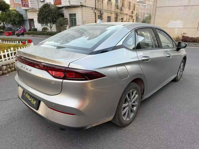 衢州24年传祺埃安S9