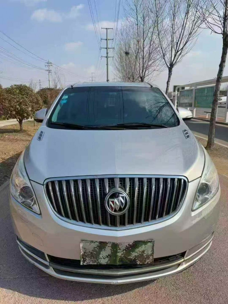 枣庄16年别克GL81