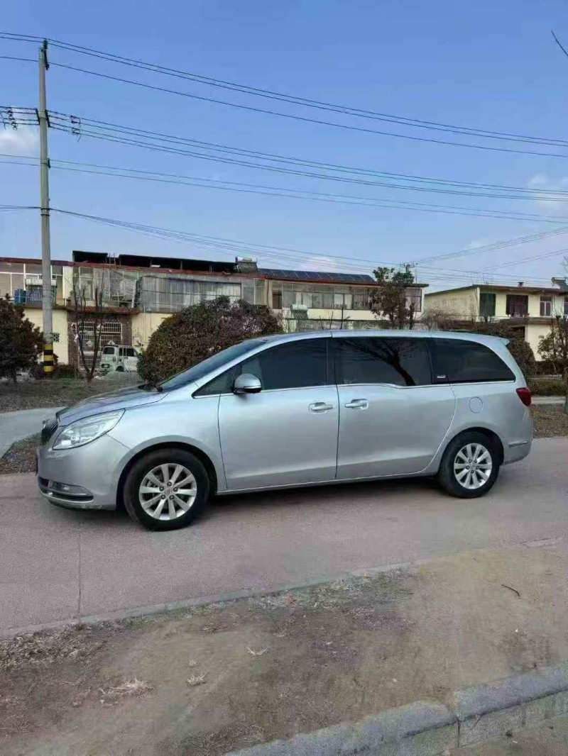 枣庄16年别克GL82