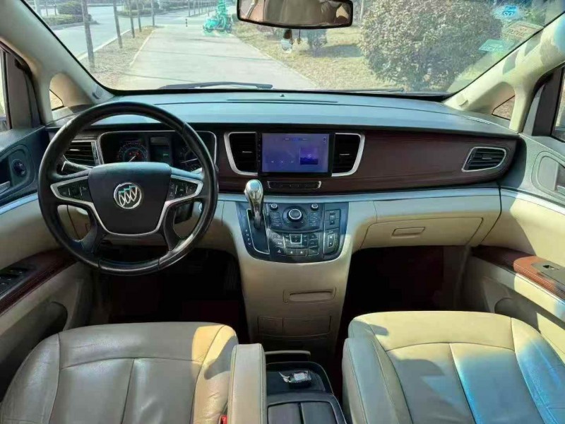 枣庄16年别克GL85