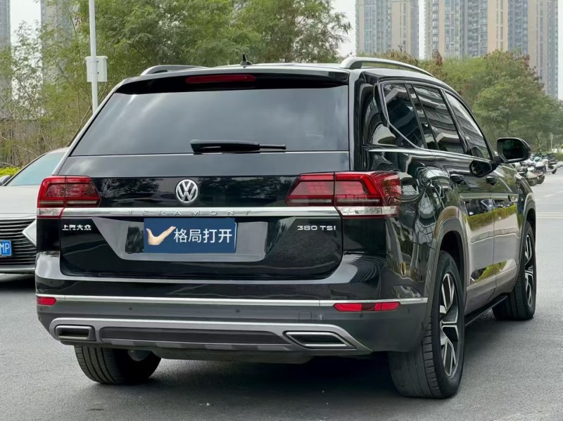 东莞20年大众途昂7