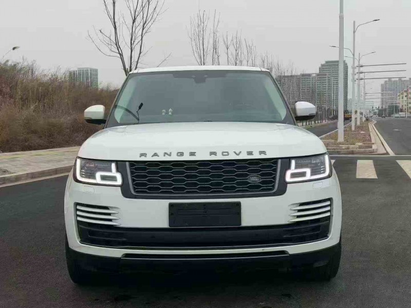 唐山20年路虎攬勝行政1