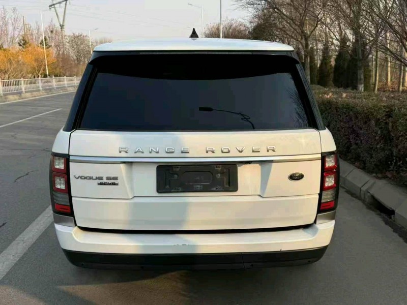 滨州17年路虎揽胜行政4