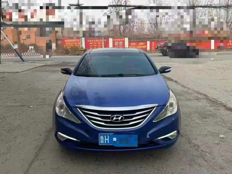 保定14年现代索纳塔1