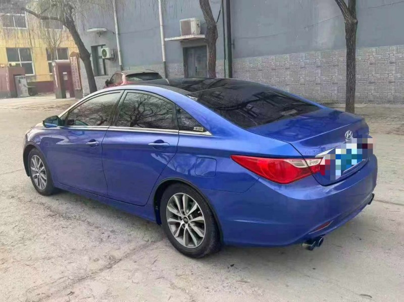 保定14年现代索纳塔7