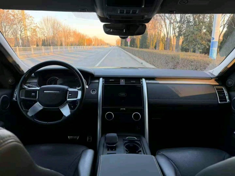 滨州23年路虎发现5