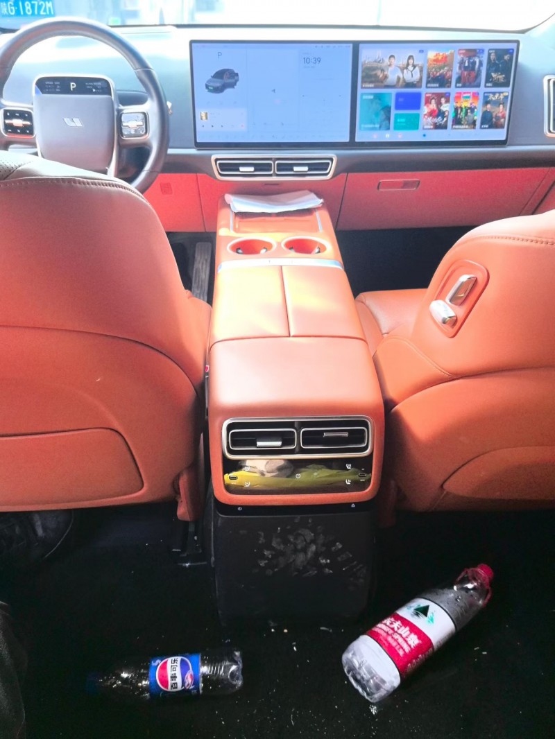 西安24年理想L77